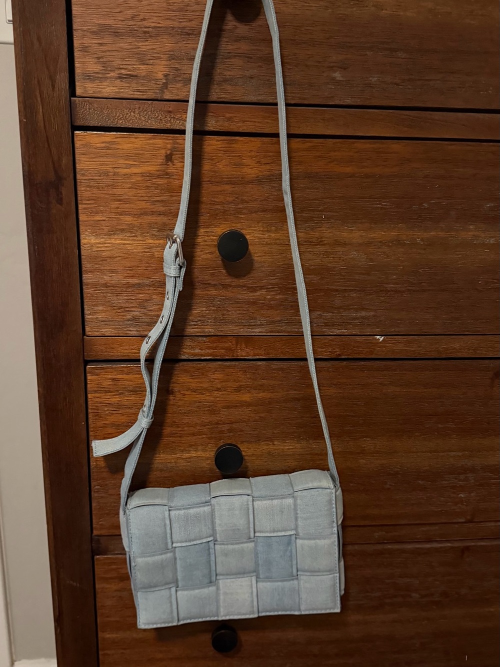 Light Blue Woven Crossbody Bag - Women's Shoulder Bag